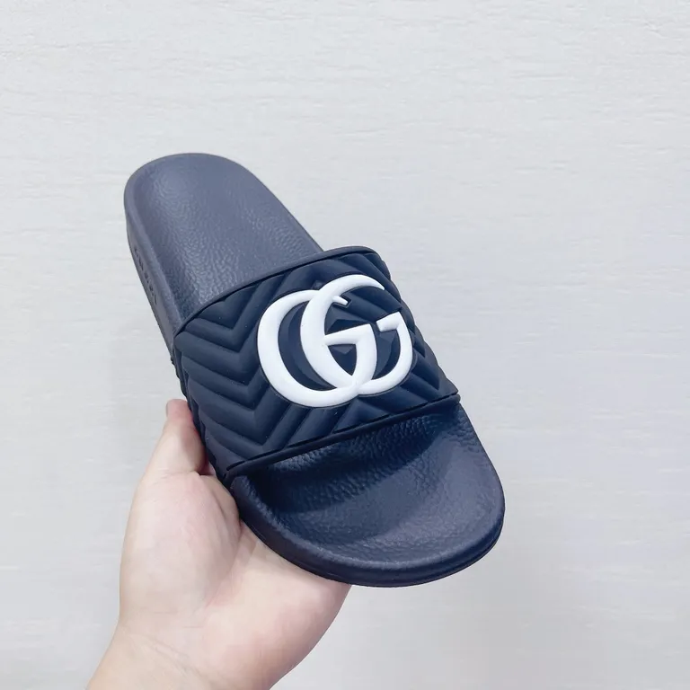 Gucci Shoe 